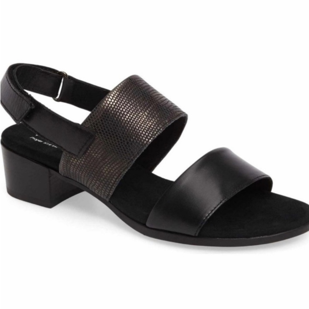 MUNRO‎ THE KRISTAL SANDAL 11W RARE!!!​​​​